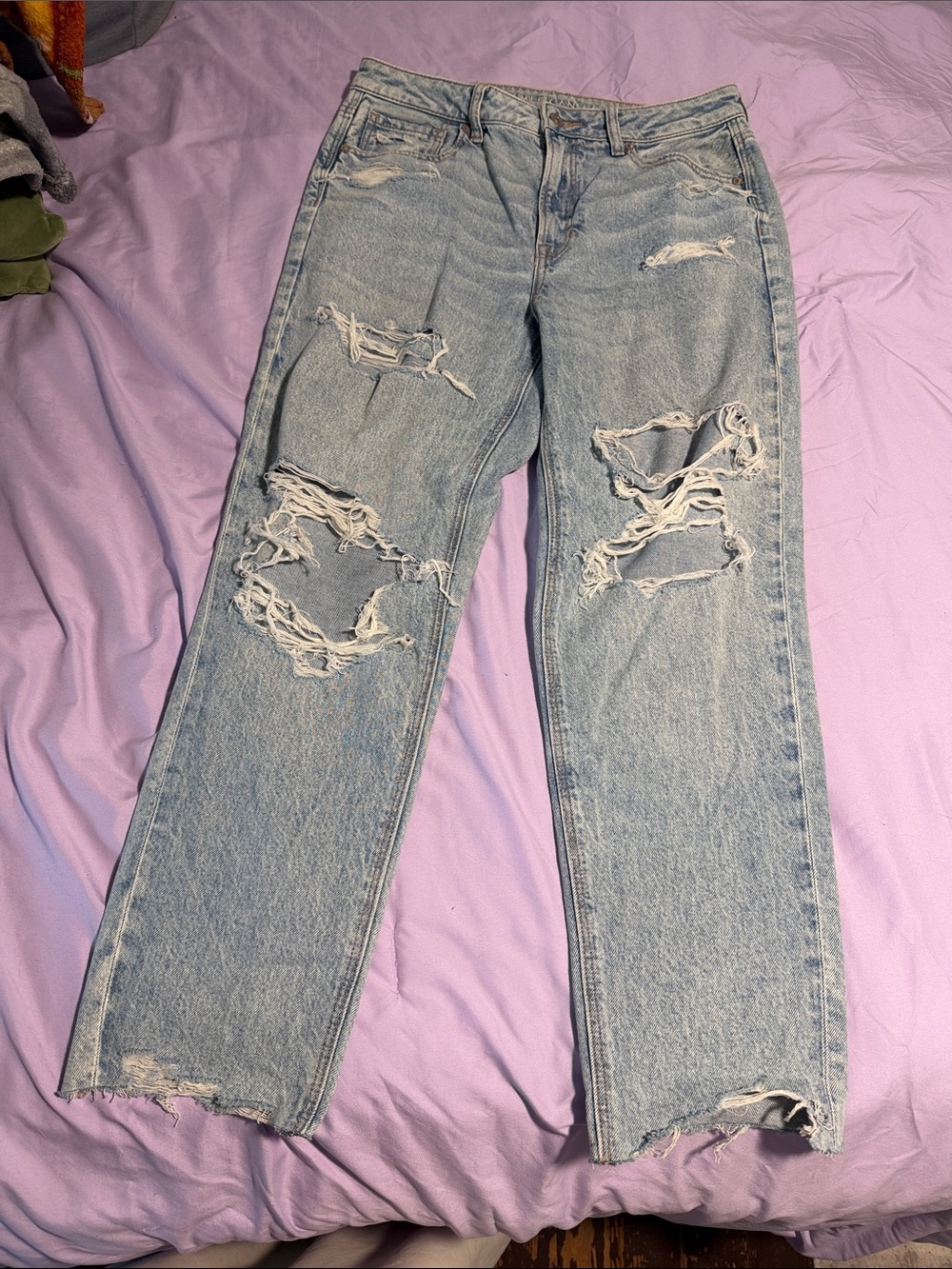 American Eagle Outfitters Light Blue Distressed Women's Jeans